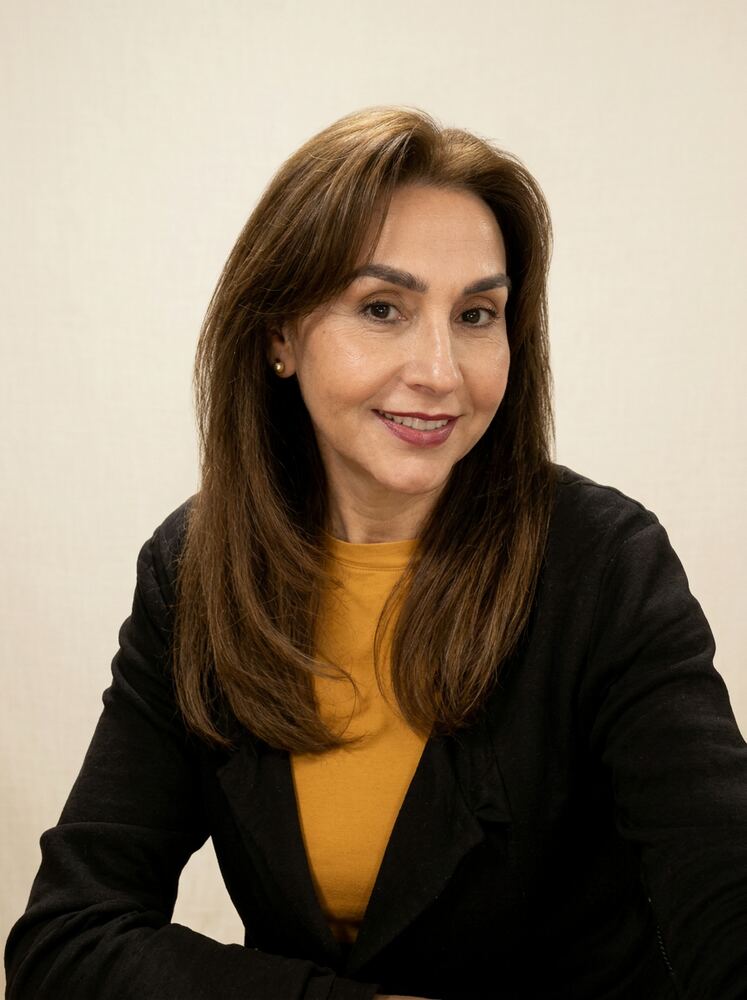 Fabiola Beltrán, Corredora de Propiedades